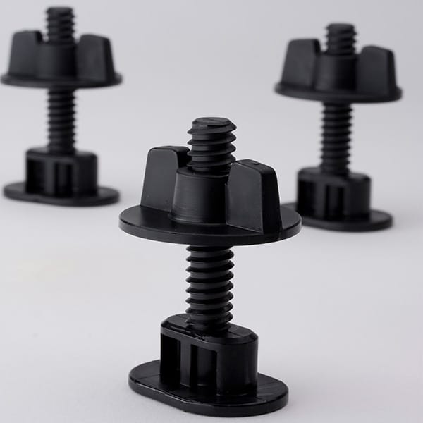 Plastic-Injection-Molded-Bolts